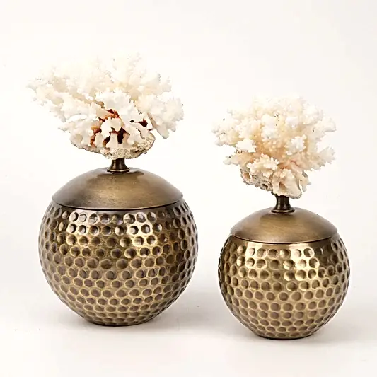 Doğal Mercanlı Dövmeli İkili Küre Antik